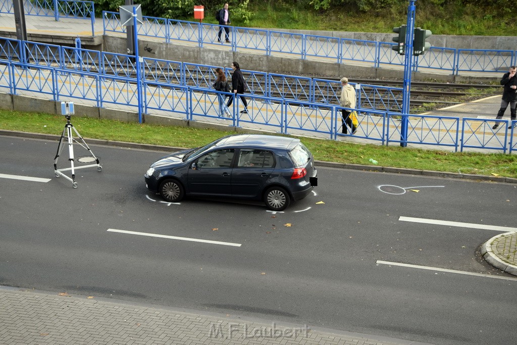 VU 2 Fussgaenger angefahren Koeln Muelheim Von Sparstr Marktgrafenstr P12.JPG - Miklos Laubert